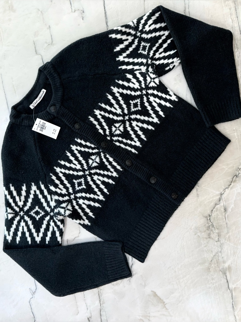Abercrombie & Fitch - Fairisle Crew
Cardigan Black Nordic- NWT - Size XS